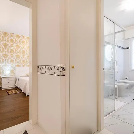 Bellavista Sanmarco Venice And Lagoon View Venedigs Lido