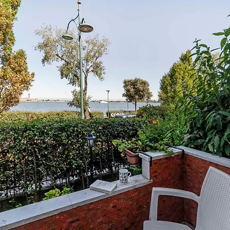 Lejlighed Bellavista Sanmarco Venice And Lagoon View Venedigs Lido