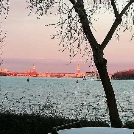 Bellavista Sanmarco Venice And Lagoon View Apartment Lido di Venezia