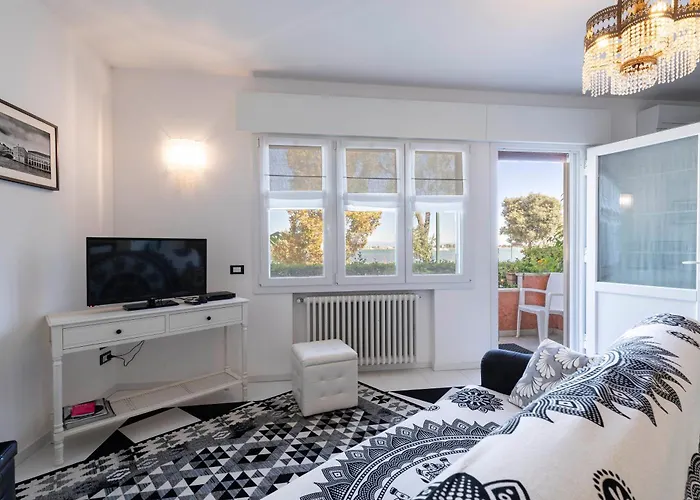 Bellavista Sanmarco Venice And Lagoon View *